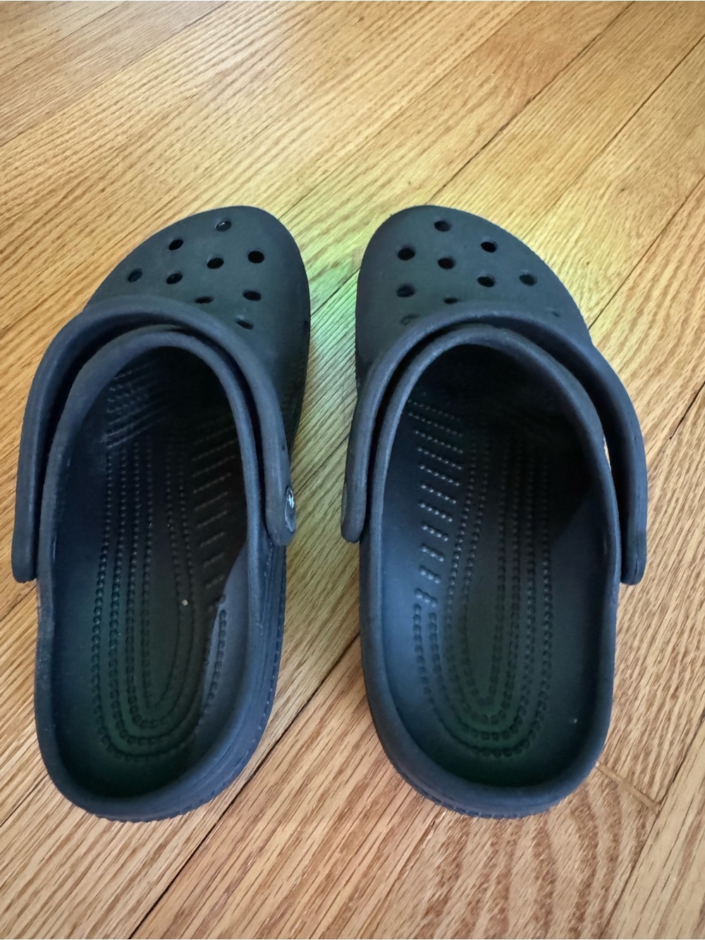 Kid’s Crocs - Picture 2 of 4